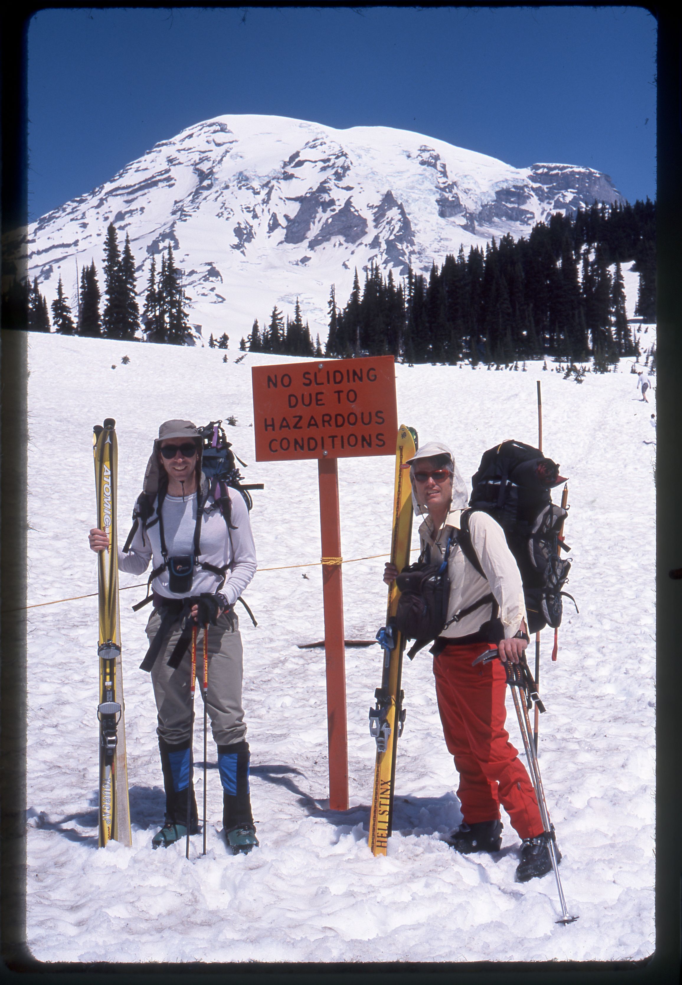 LSkoog-1033-002 - Bruce Goodson and Carl Skoog at Paradise_ 2003.jpg